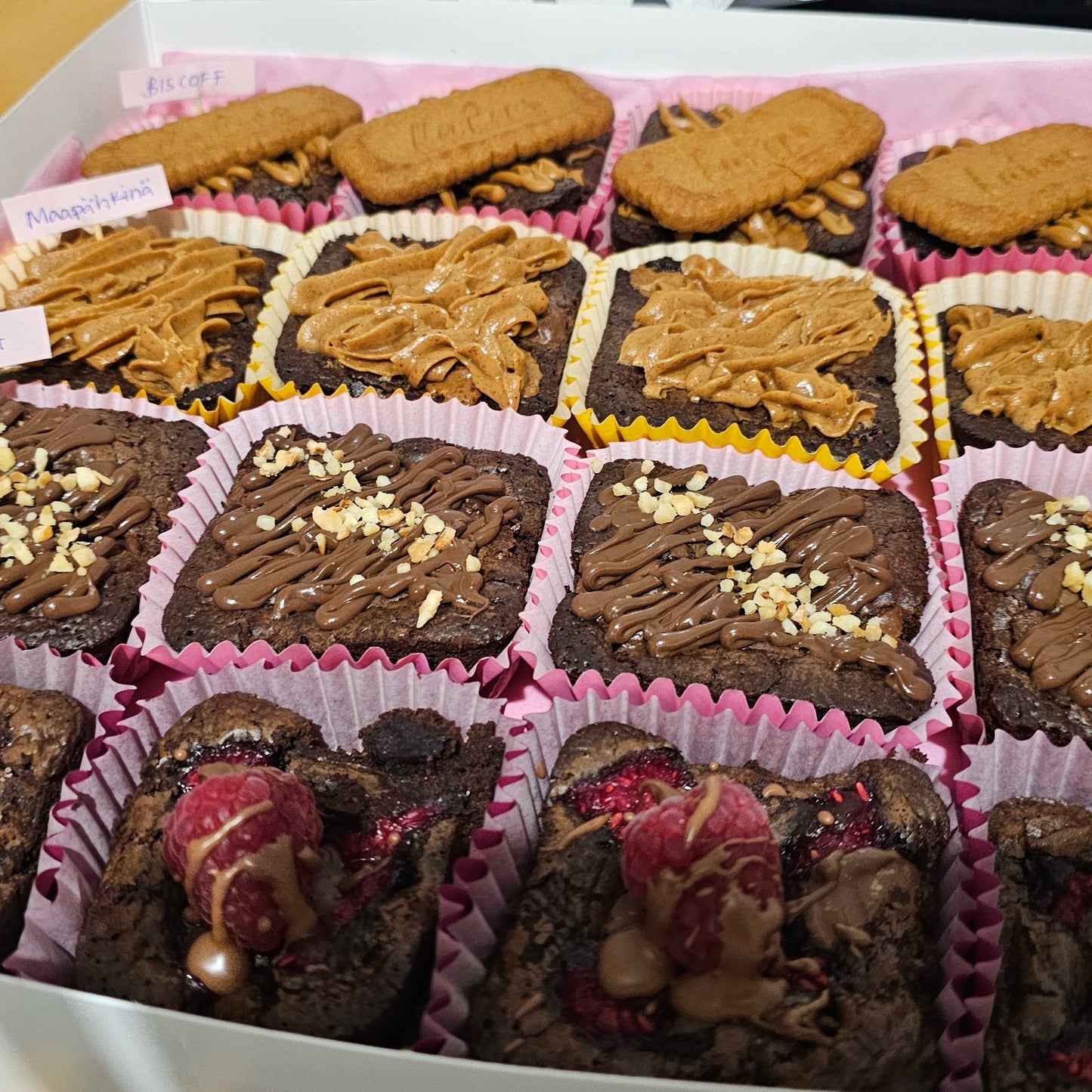 Mixed Brownie Box